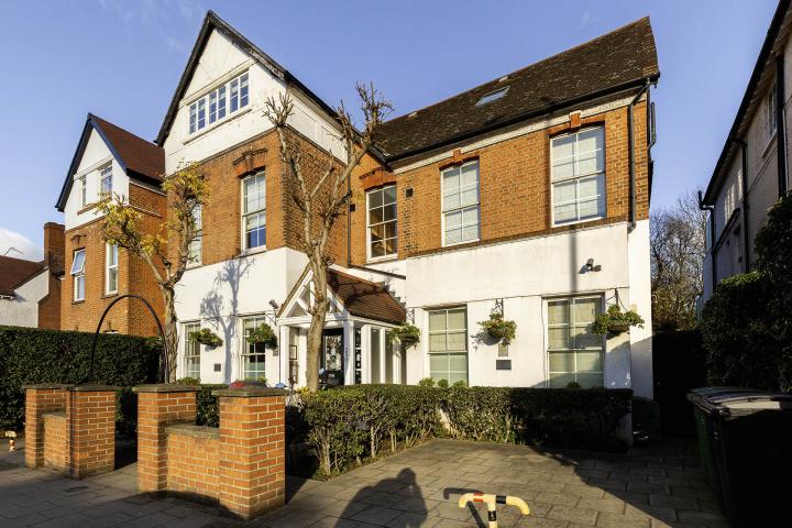 Rent includes electricity, water and central heating Finchley Road, Hampstead